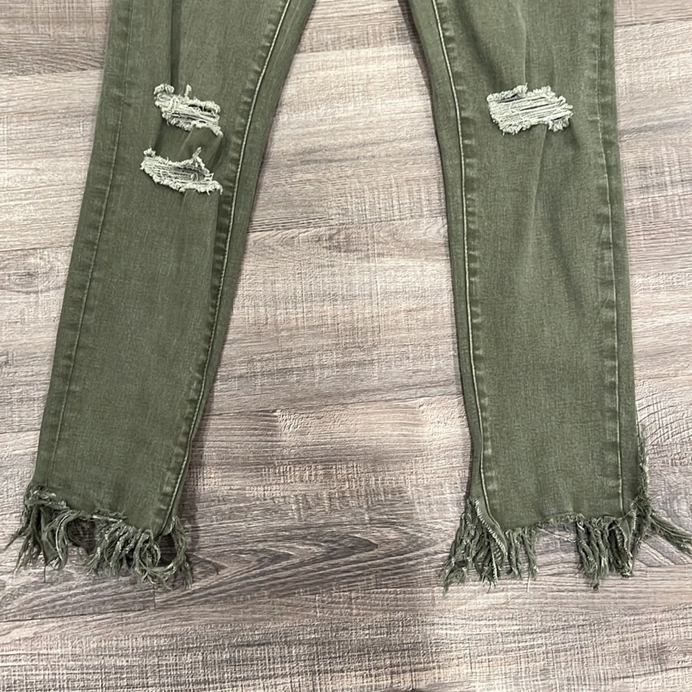 Vici frayed skinny jeans - Picture 2 of 7